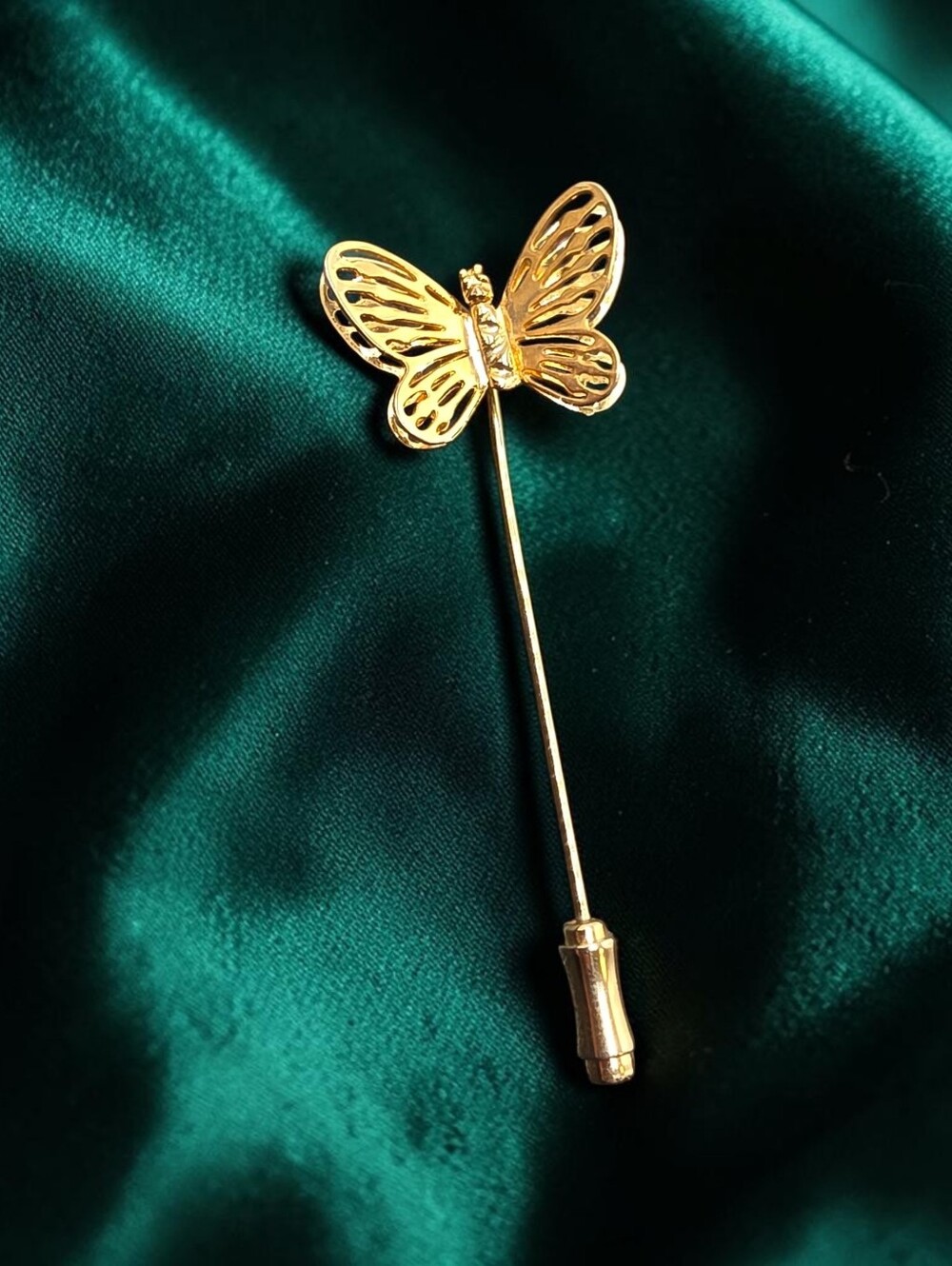 Vintage Gold Tone Butterfly Stick Pin Lapel Hat Scarf Pin Openwork Wings
